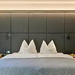 Sonnblick Apart Otel